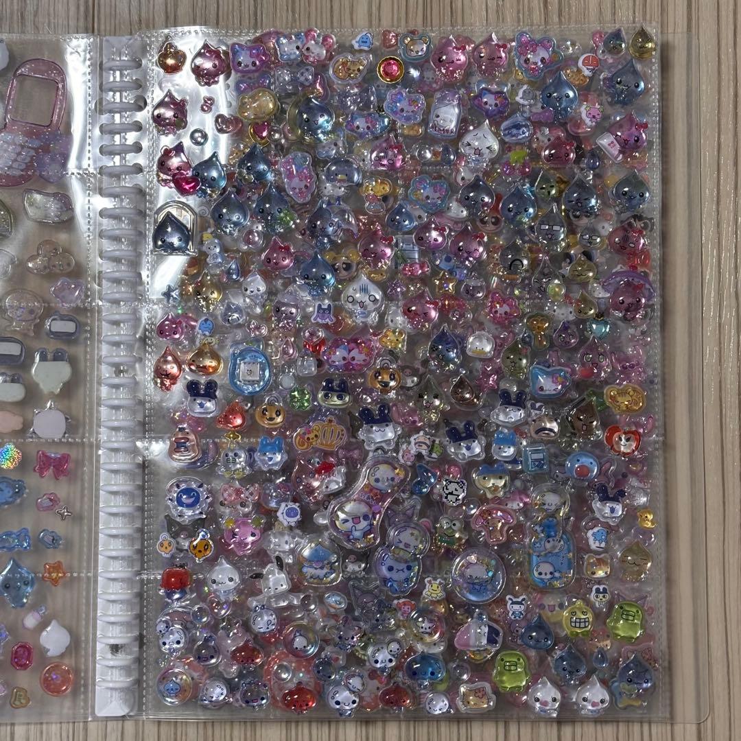 【極美品】シール帳　完成品　キャラクター多数