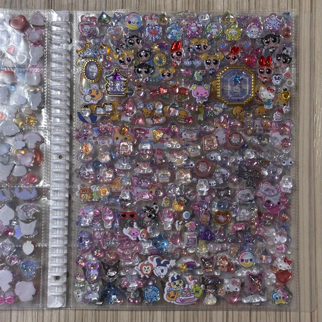 【極美品】シール帳　完成品　キャラクター多数