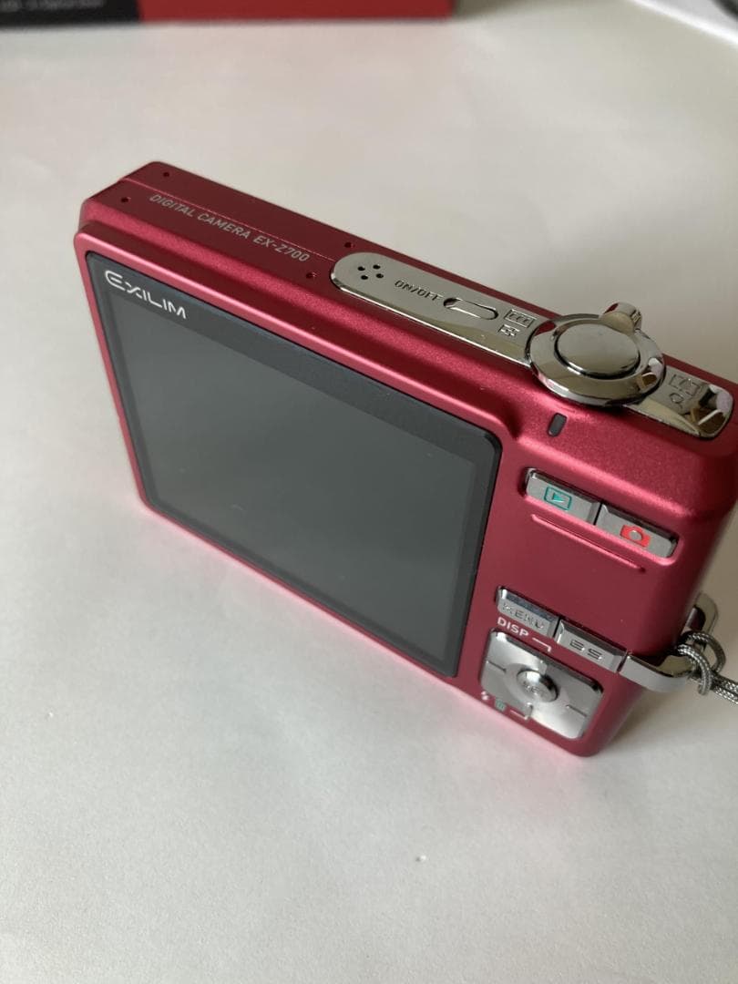 良好 CASIO EXILIM 7.2MEGA PIXELS EX-Z700