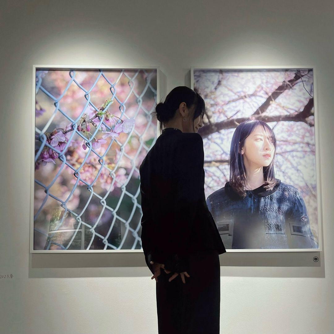 日向坂46 金村美玖 写真展 みとめる 直筆サイン入り パネル フレーム付き