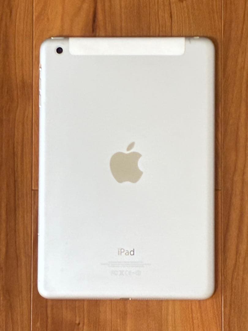 ジャンク品】本体のみ Apple iPad mini シルバー - メルカリ