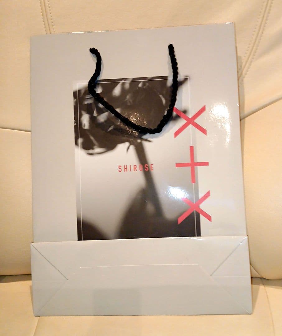 WHITE JAM　SHIROSE シロセ　 香水・ネックレス・手提げ袋・うちわ