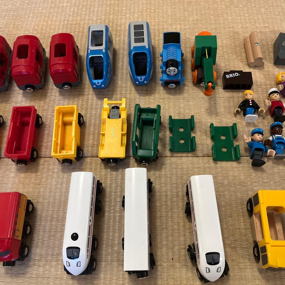 BRIO 車両+人＋動物+情景セット売り