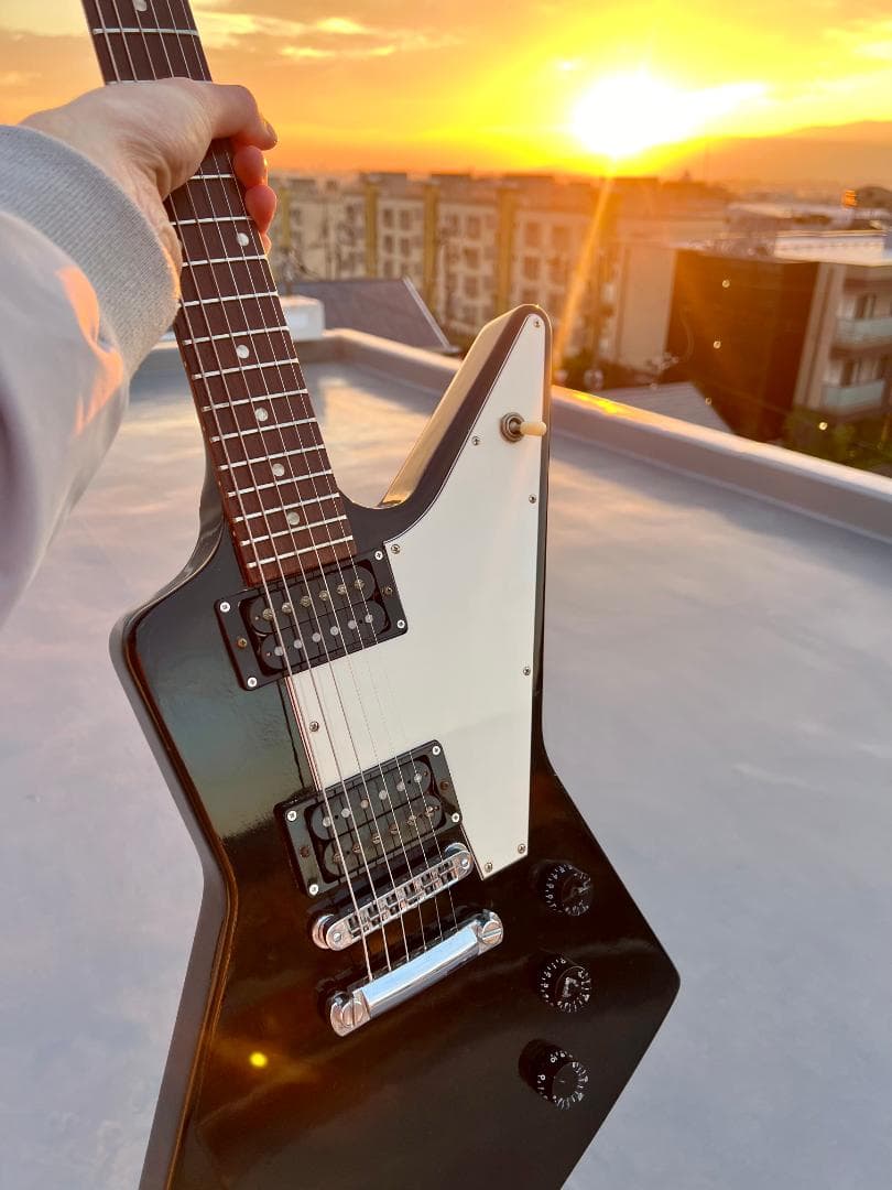 Gibson USA Explorer 76 Ebony 96年 Gibson Explorer '76 Ebony <ギブソン>｜平野楽器 ロッキン オンライン