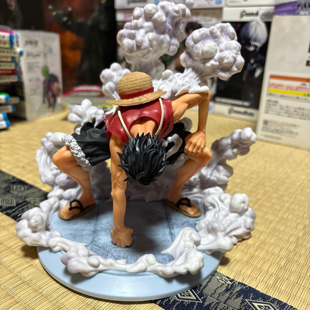 ワンピース ルフィ フィギュア　ギア2