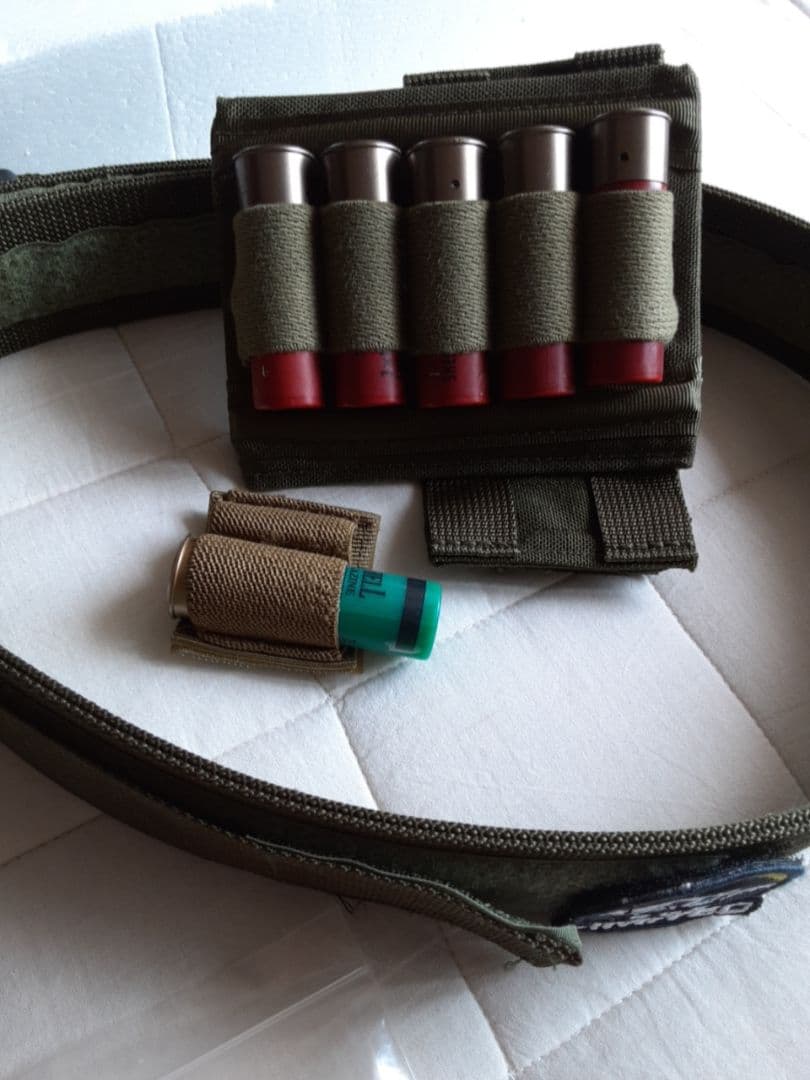 エアーショットガン　M3スーパー90タイプ　ベルト付き