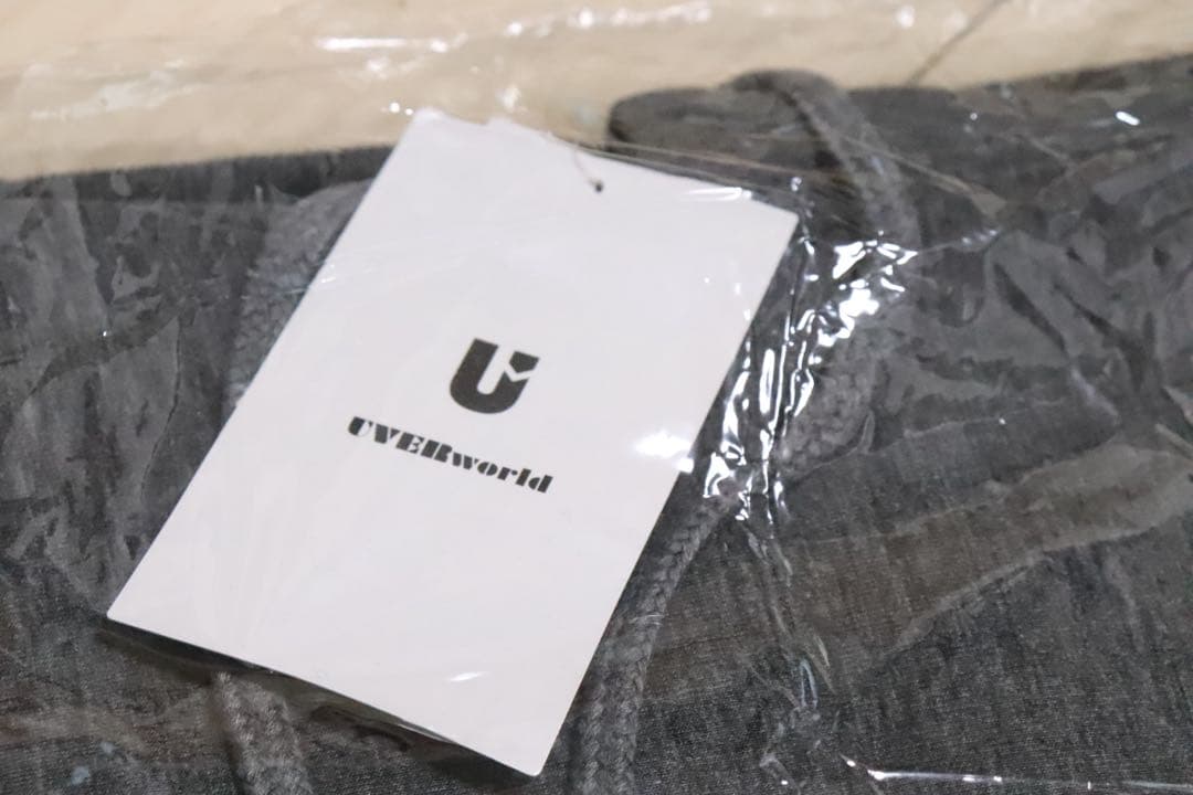 【新品】UVERworld MADE IN JAPAN パーカー グレー