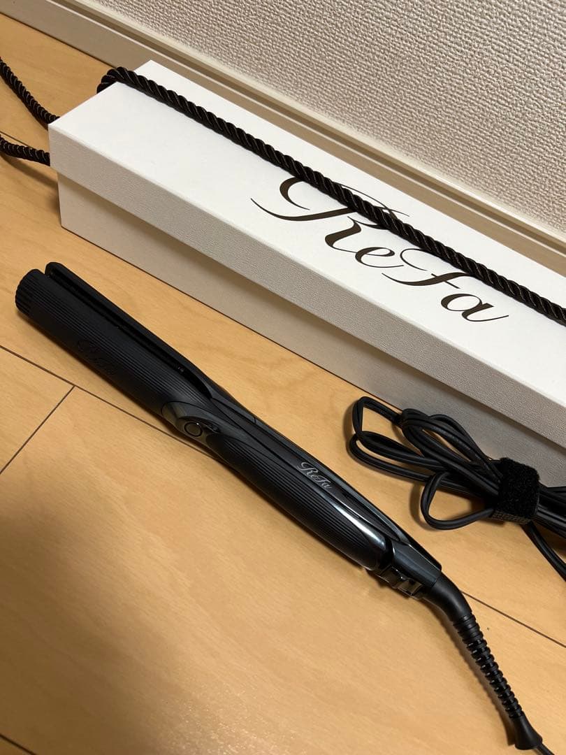 ReFa ストレートヘアアイロンプロ　ブラック リファパワーストレートアイロン プロ（ワイドタイプ） | ヘアアイロン