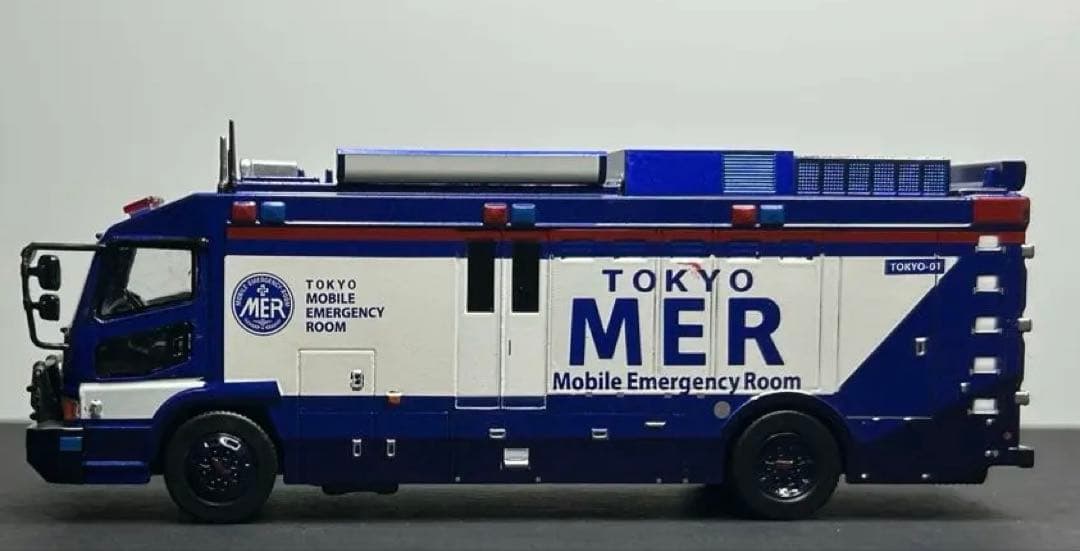 TOKYOMER 東京MER ダイキャストミニカー　1/64