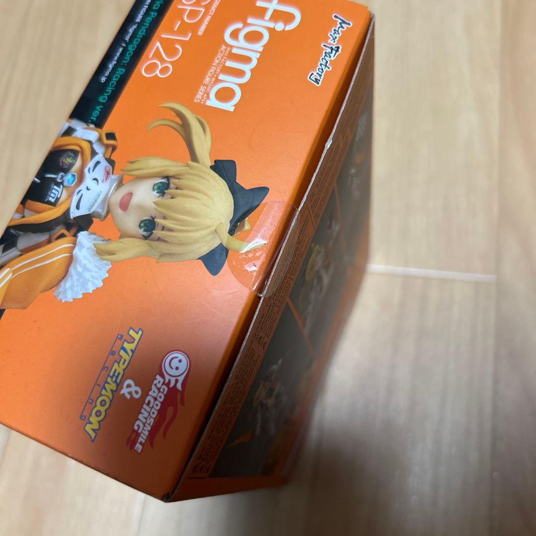 figma アルトリア・ペンドラゴン レーシングver. 「GOODSMILE…