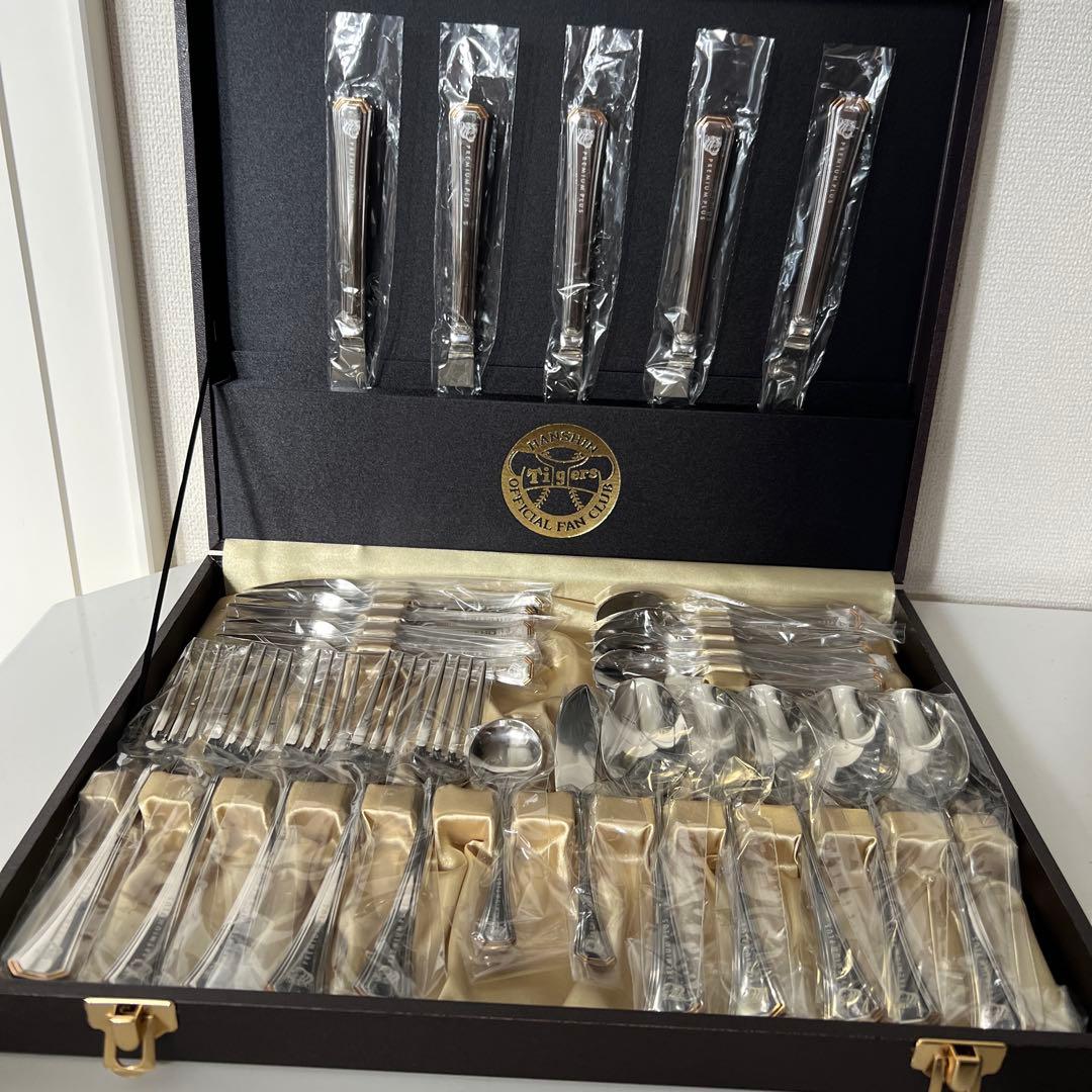 【レア】阪神タイガース　プレミアムプラス限定　カトラリーセット　燕三条 Amazon｜阪神タイガース カトラリーセット 子供用 3点セット 子供用