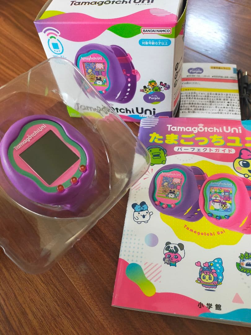 Tamagotchi Uni パープル　たまごっちユニ　ガイドブック付き動作確認 Tamagotchi Uni Purple たまごっちユニ【日本おもちゃ大賞2023