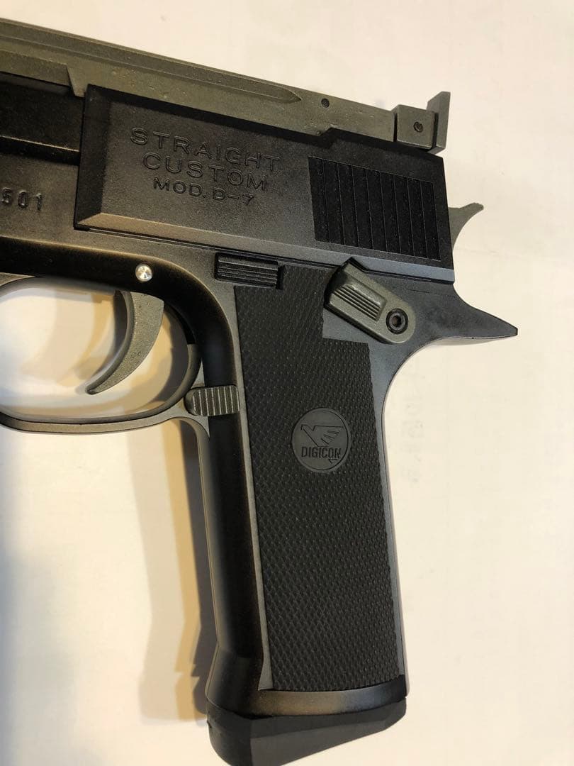 美品　DIGICON STRAIGHT D-7 ガスガン　18禁