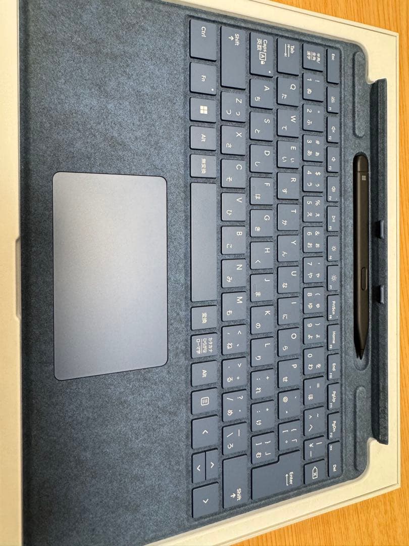 1/1まで Surface Pro 9 第12世代 i7 & 専用キーボード付き - メルカリ