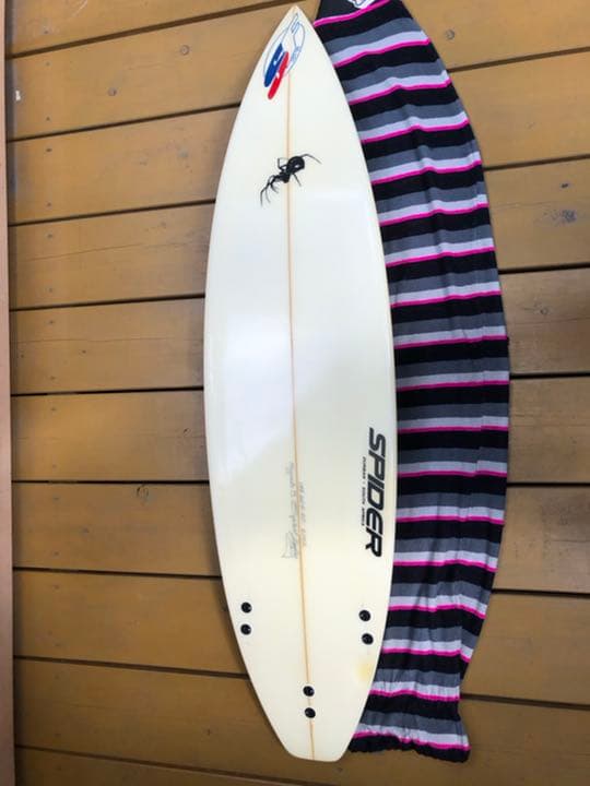 送料込み！サーフボード  6.2ft カバー付き