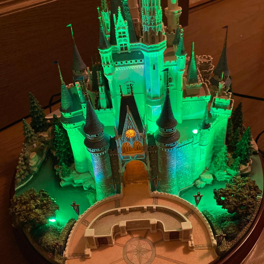 週末セール❗️日本未発売❤︎ディズニーシンデレラ城❤︎OLSZEWSKI❤︎ライトアップ