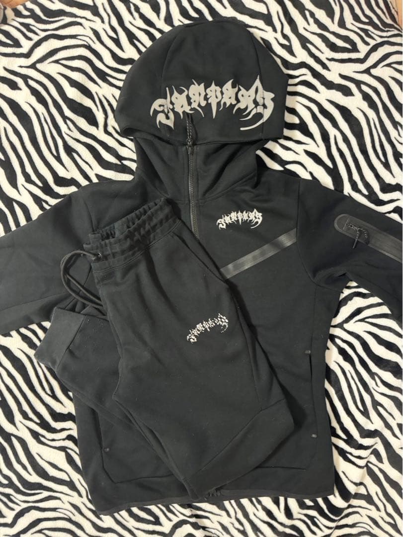 ジャンパリ セットアップ テックフリース - メルカリ