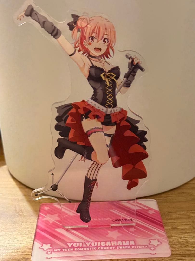 俺ガイル 由比ヶ浜結衣 アクリルスタンド - メルカリ