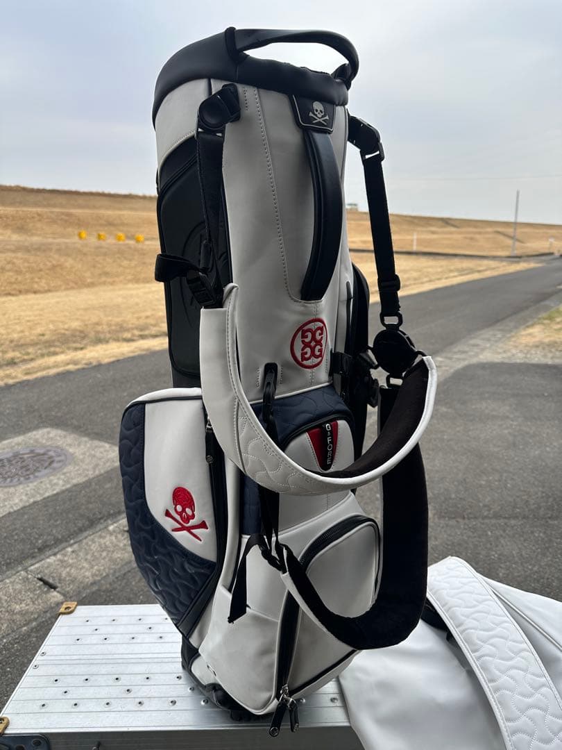正規品 G/FORE スタンドキャディバッグ VESSEL - メルカリ