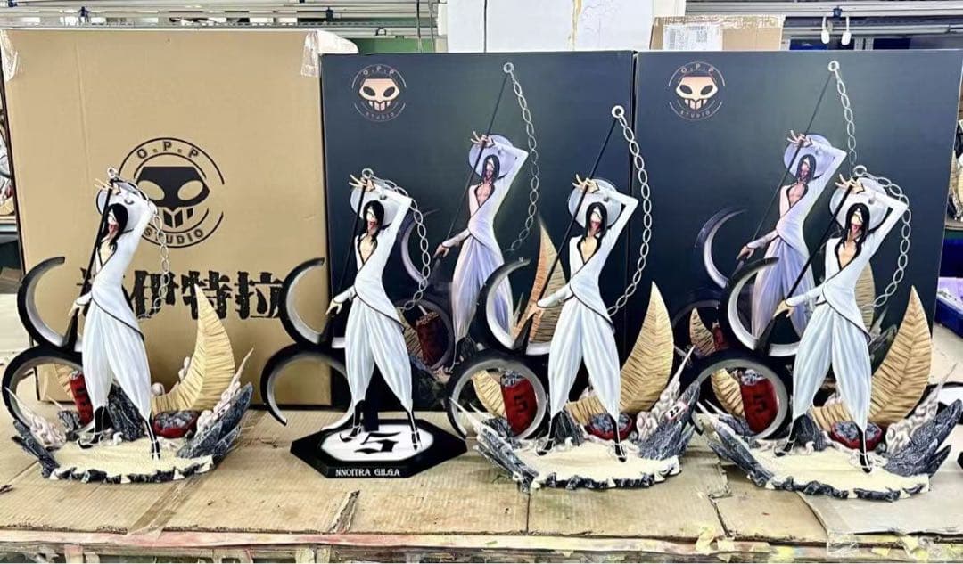 BLEACH ノイトラ・ジルガガレージキット ガレキ スタチュー①④ - メルカリ