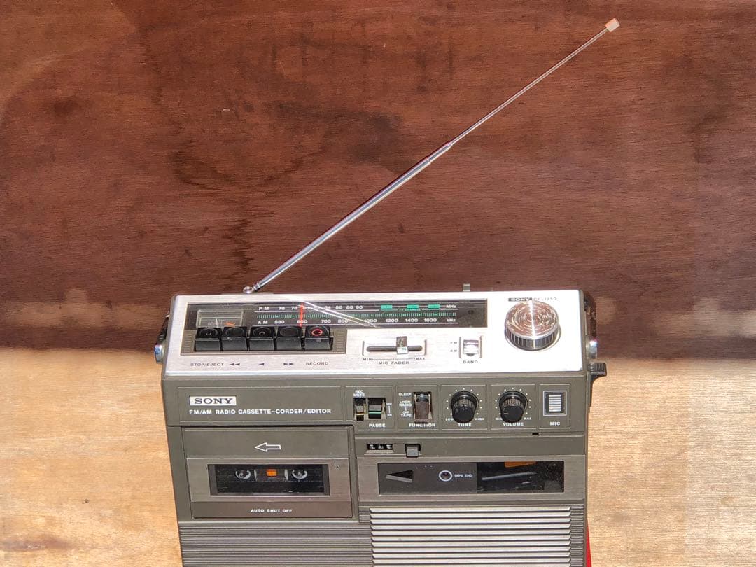 SONY ソニー 昭和レトロ ラジオ CF-1750 カセットコーダー ジャンク