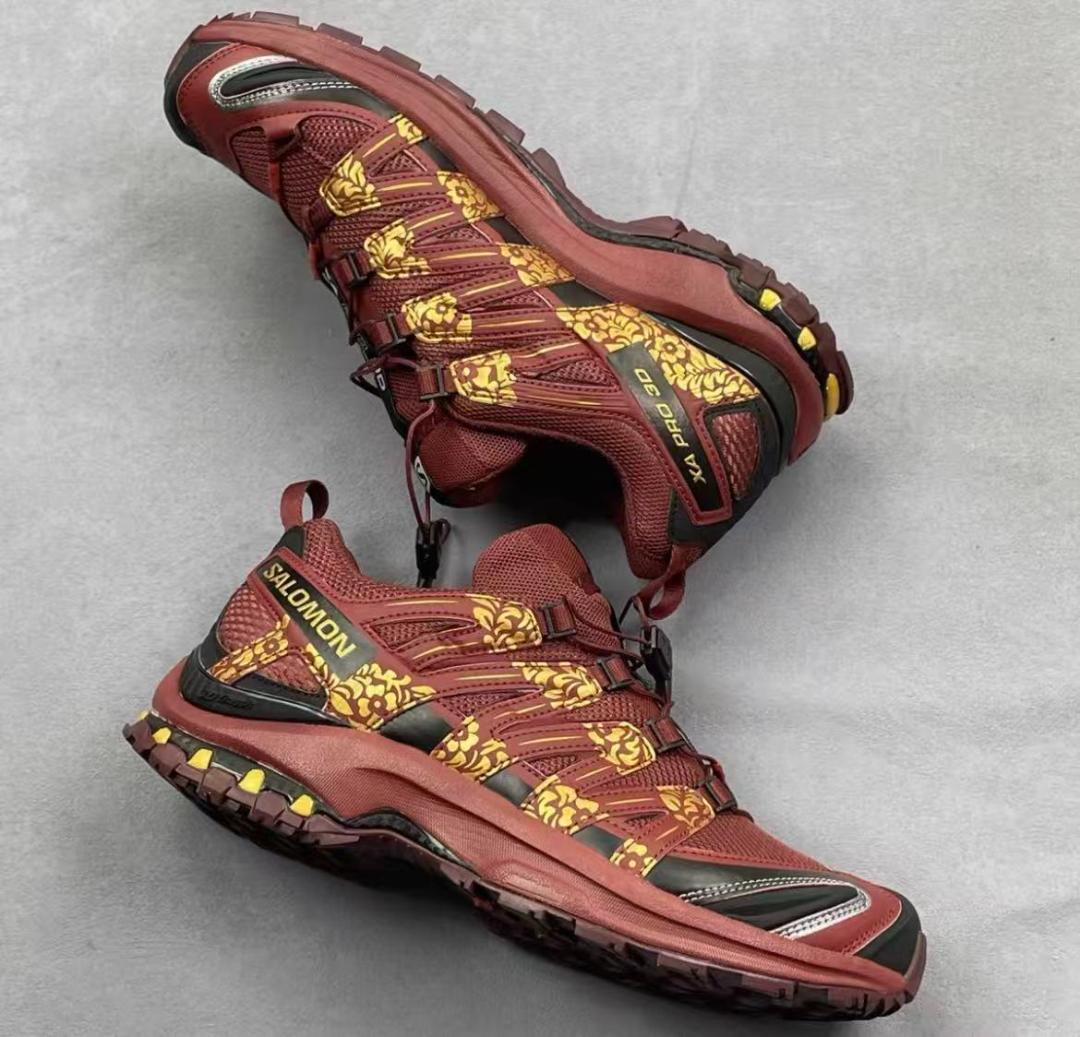 SALOMON XAPRO3D スポーツシューズ 干支限定年（馬年）