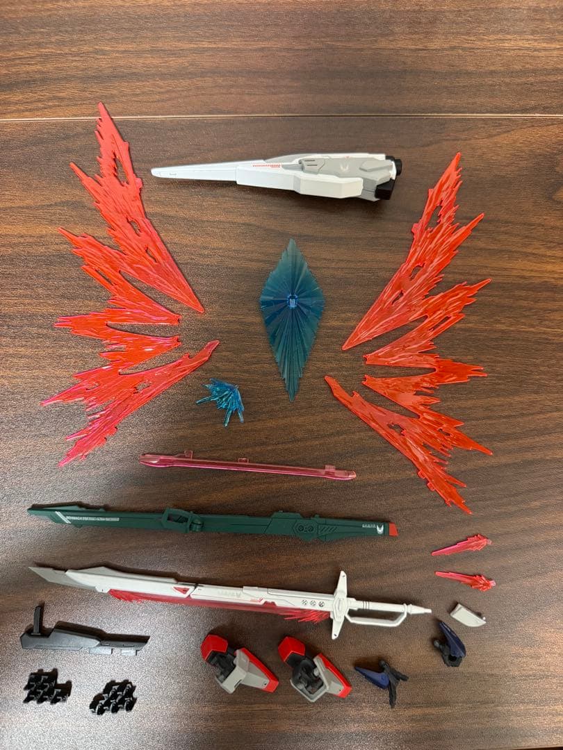 hgデスティニーガンダム SpecII ゼウスシルエット&光の翼