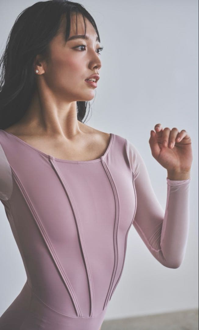 新品 スティナ stina Retune 大人気 レオタード M 完売品 - メルカリ