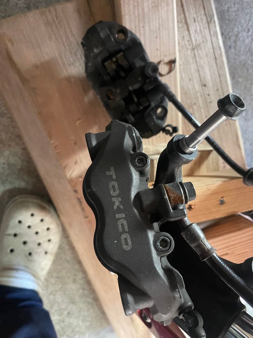 TOKICO ブレーキキャリパー 左右セット Yahoo!オークション -「トキコ キャリパー」(オートバイ) の落札相場