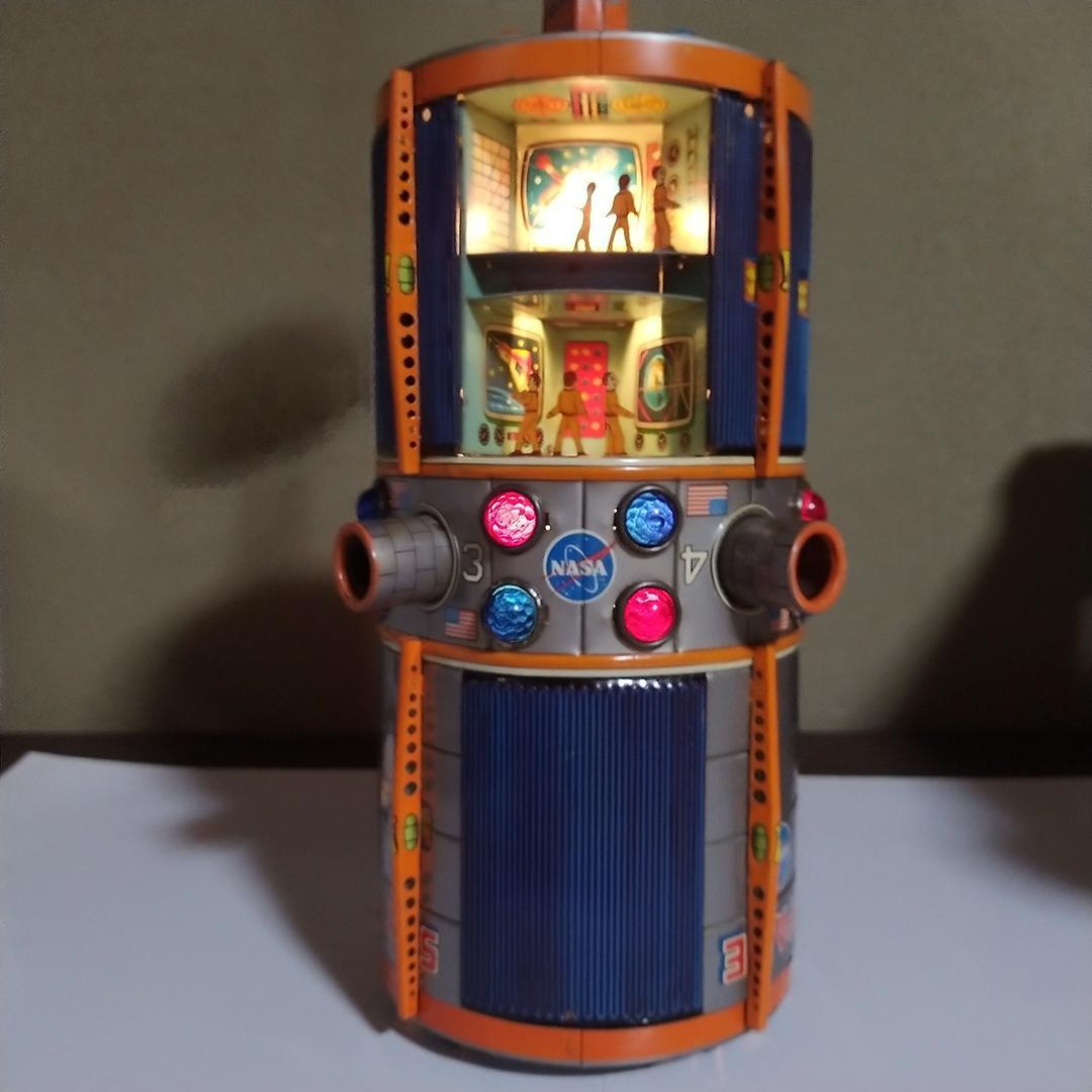 WACO ワコー 宇宙ステーション 電動 稼働品 ブリキ - メルカリ