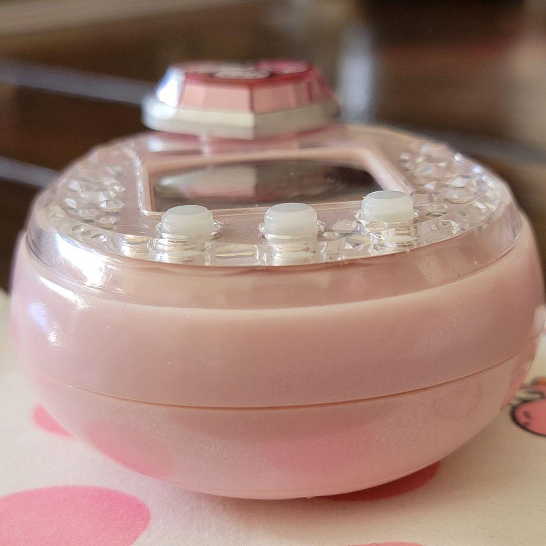 たまごっちピース本体+たまデコピアス（サンリオ）/ピンク/箱・説明書