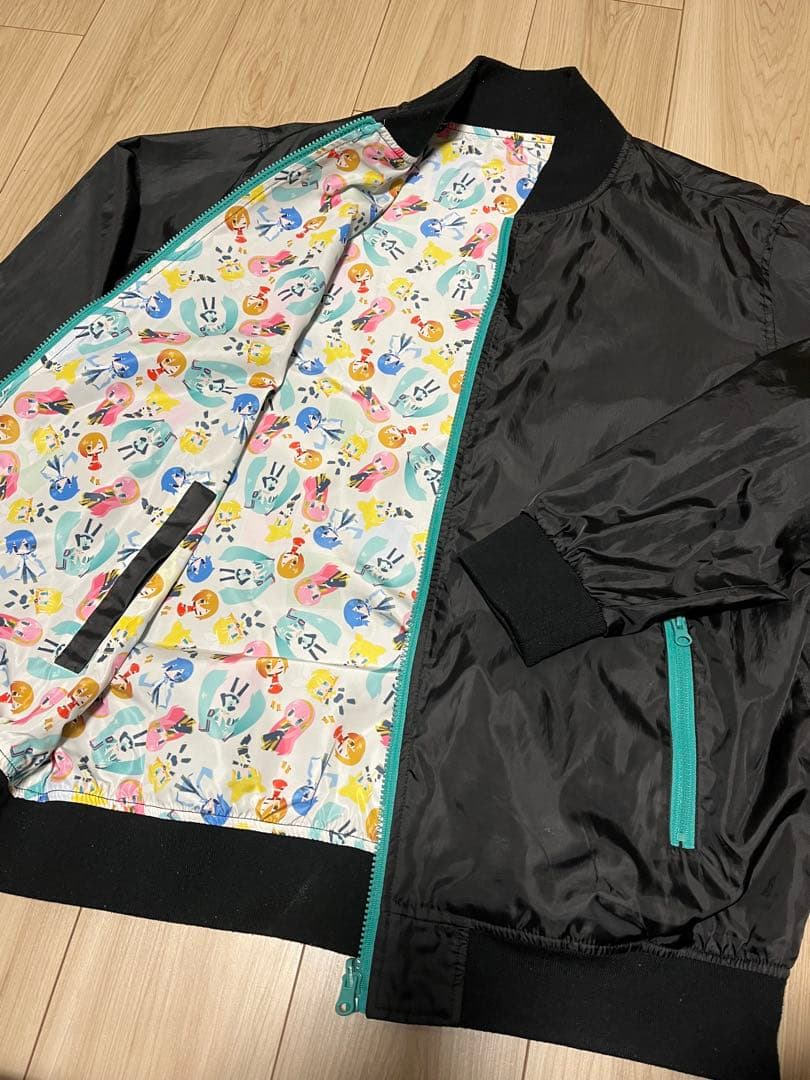 初音ミク　リバーシブルブルゾン