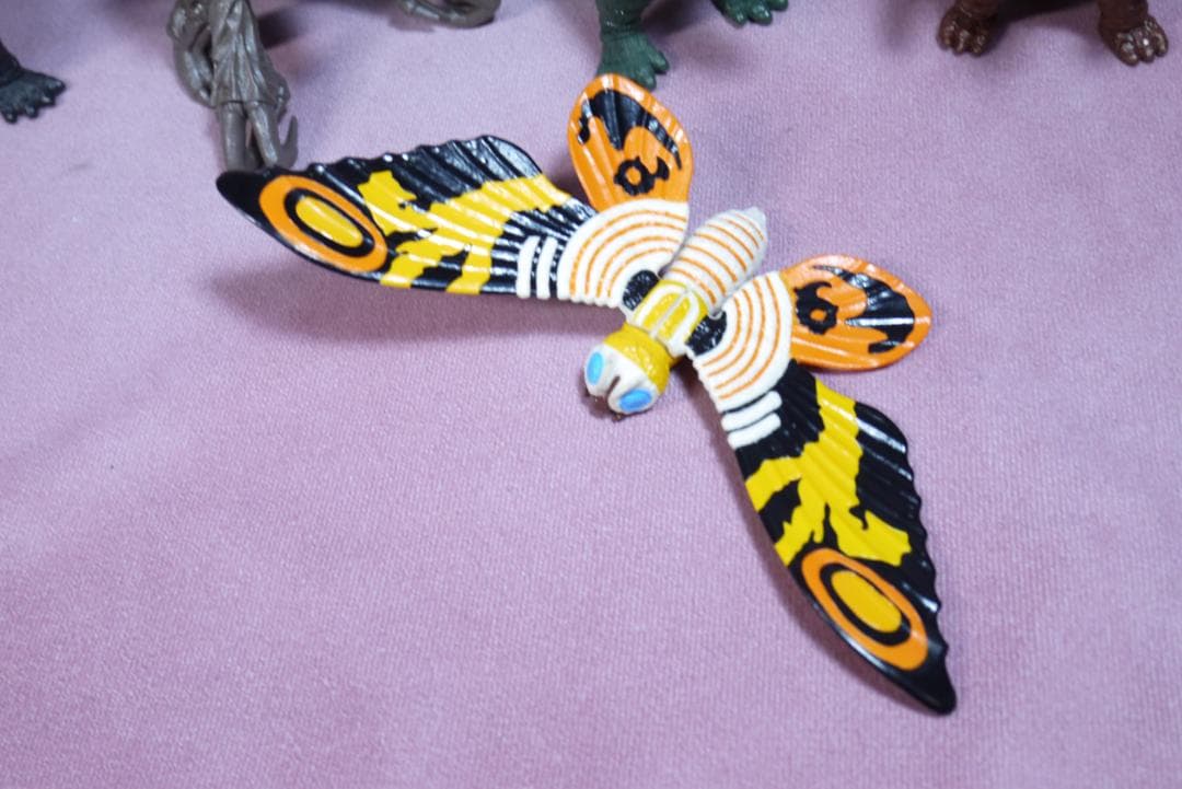 ハイパーゴジラ　ハイパーガメラ　24体