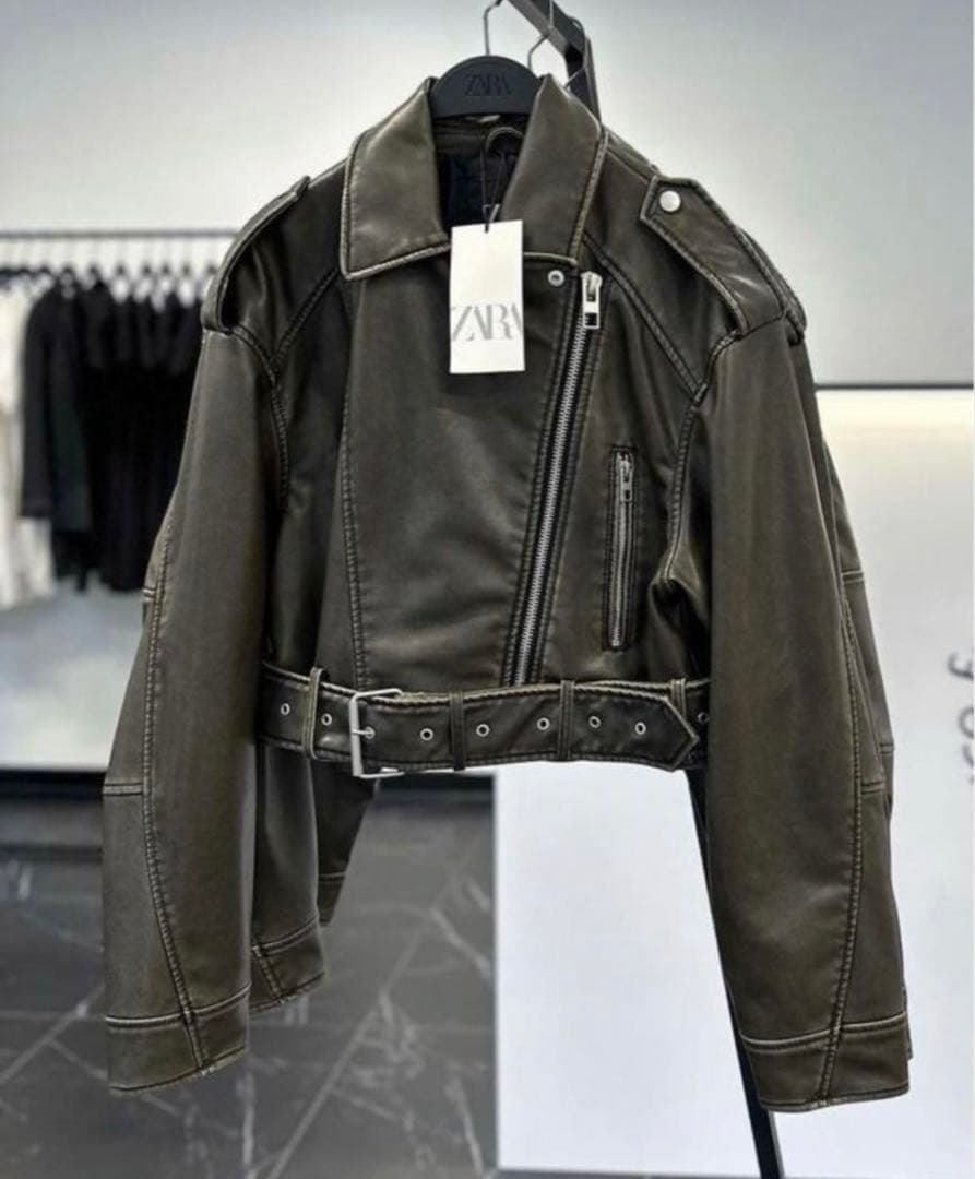 ZARA フェイクレザークロップドライダースジャケット XSサイズ - メルカリ