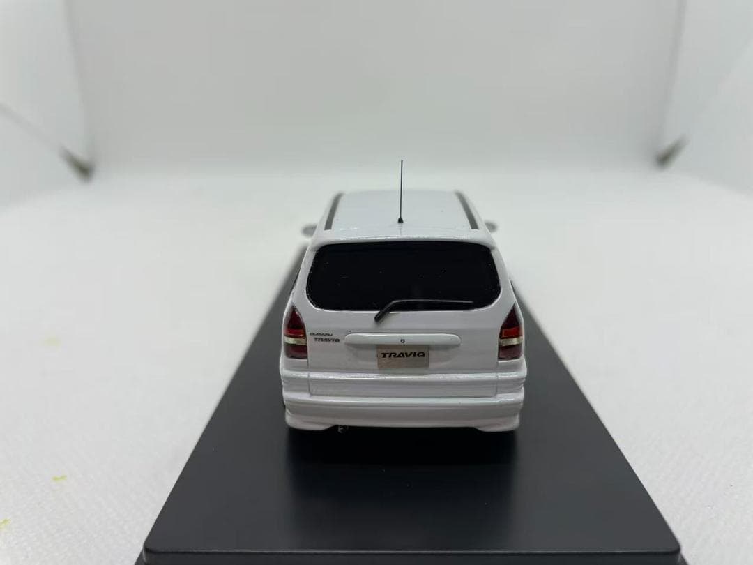 402-683 Hi-Story 1/43 スバル TRAVIQ - メルカリ