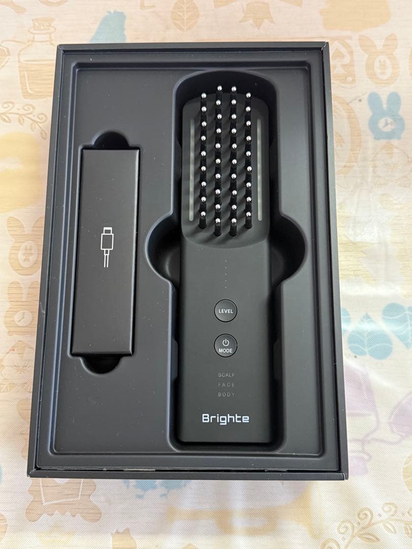 Brighte ELEKIBRUSH + 美顔器 - メルカリ