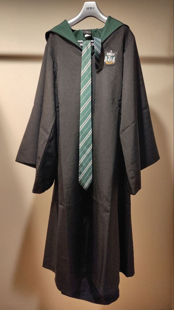 公式品 スタジオツアー スリザリン ローブ カチューシャ ネクタイ 3点