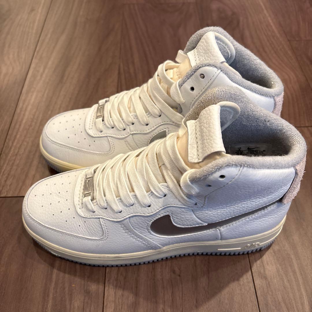 【新品未使用】25.0cm NIKE W AF1 SLOULPT HI