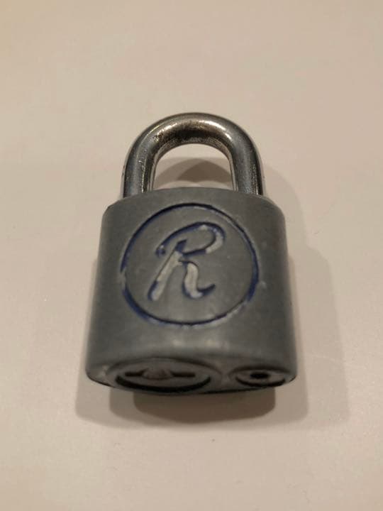 シド・ビシャス ラビット社製 南京錠 - メルカリ