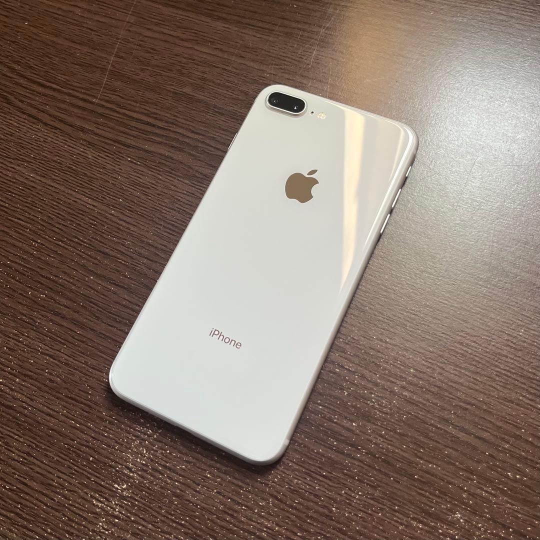 iPhone 8 Plus 64GBシルバー本体 SIMロック解除済み - メルカリ