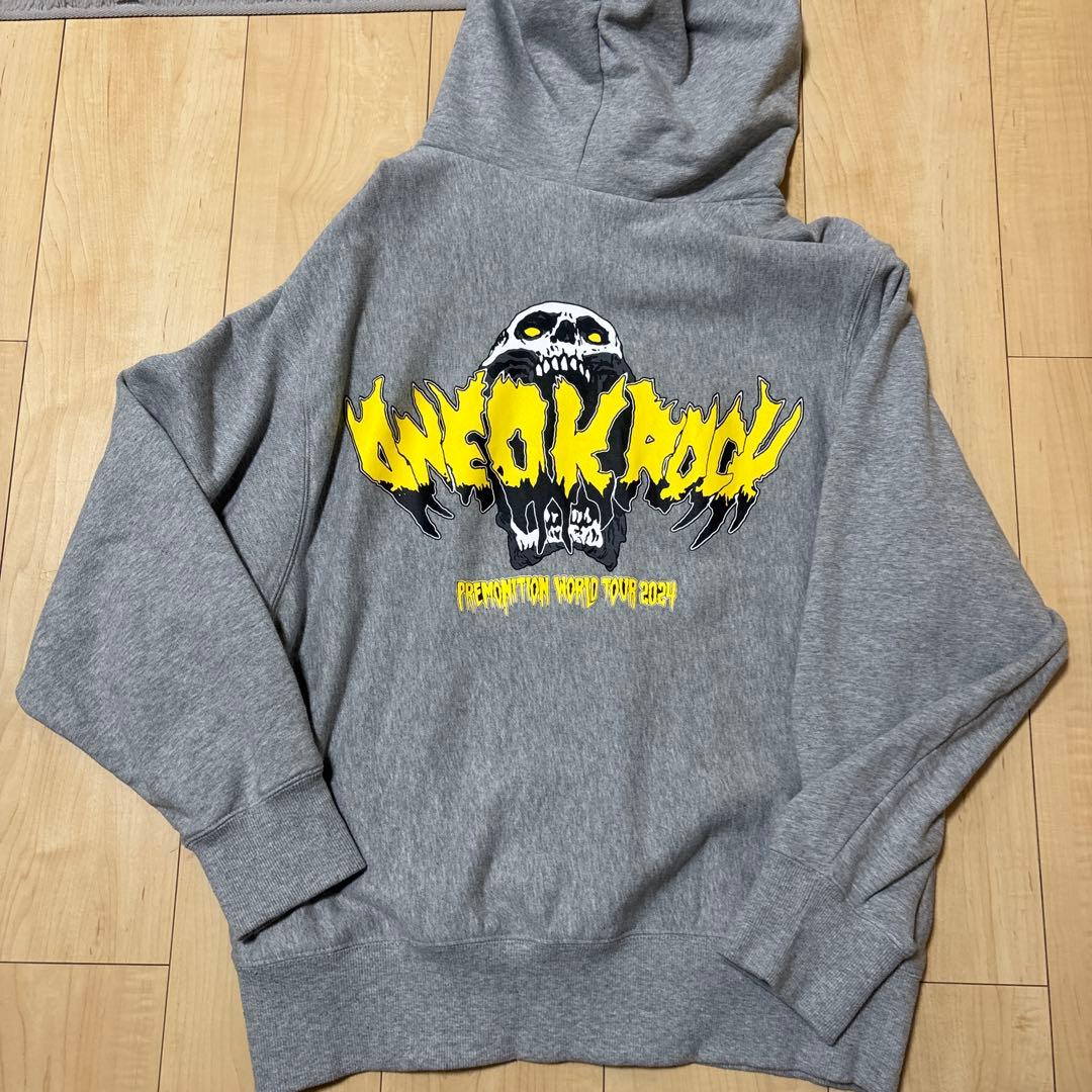 ワンオク　WORLD TOUR 2024 パーカー　グレー　M
