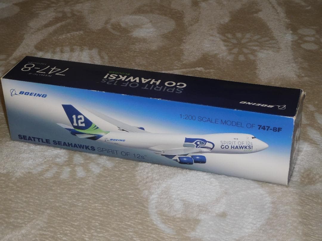 シアトルシーホークス BOEING 747-8F アメリカンフットボール NFL シーホークスが2025年ドラフト2巡目指名権と引き換えにWRメットカーフ
