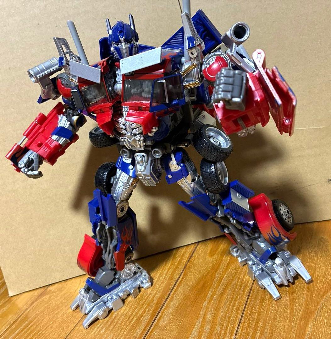 トランスフォーマー MB-11 オプティマスプライム