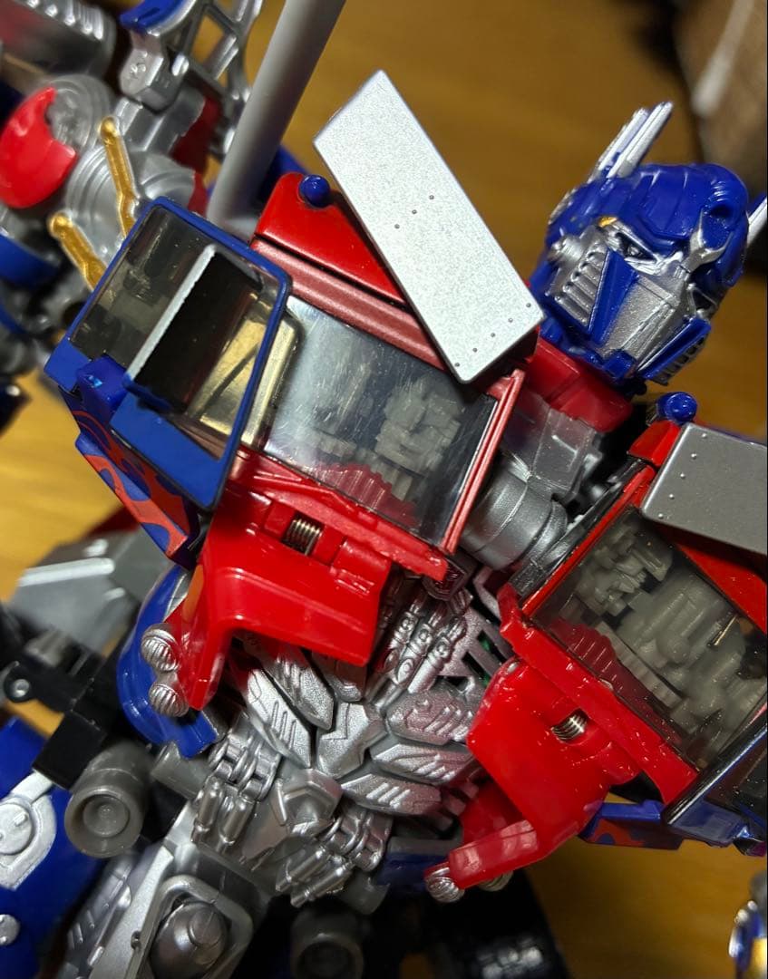 トランスフォーマー MB-11 オプティマスプライム