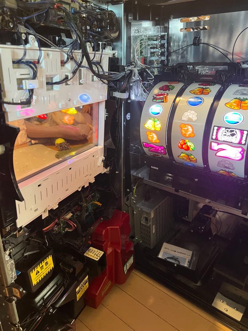 6.5号機沖ドキゴールド実機　不要機付き。