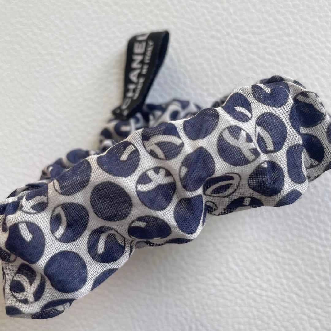 新品未使用 完売品レアシャネル CHANEL シュシュ パール柄 ネイビー