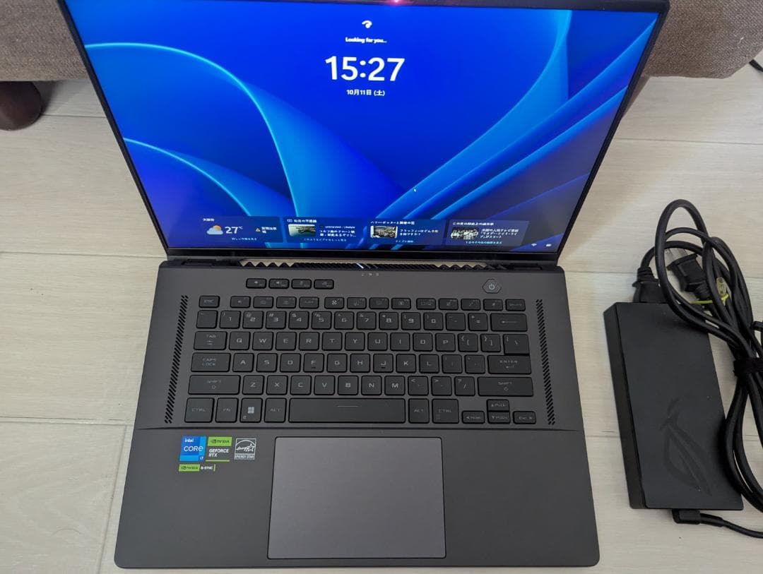 Asus Zephyrus RTX4070 16` 48GB 2.5TB USキ