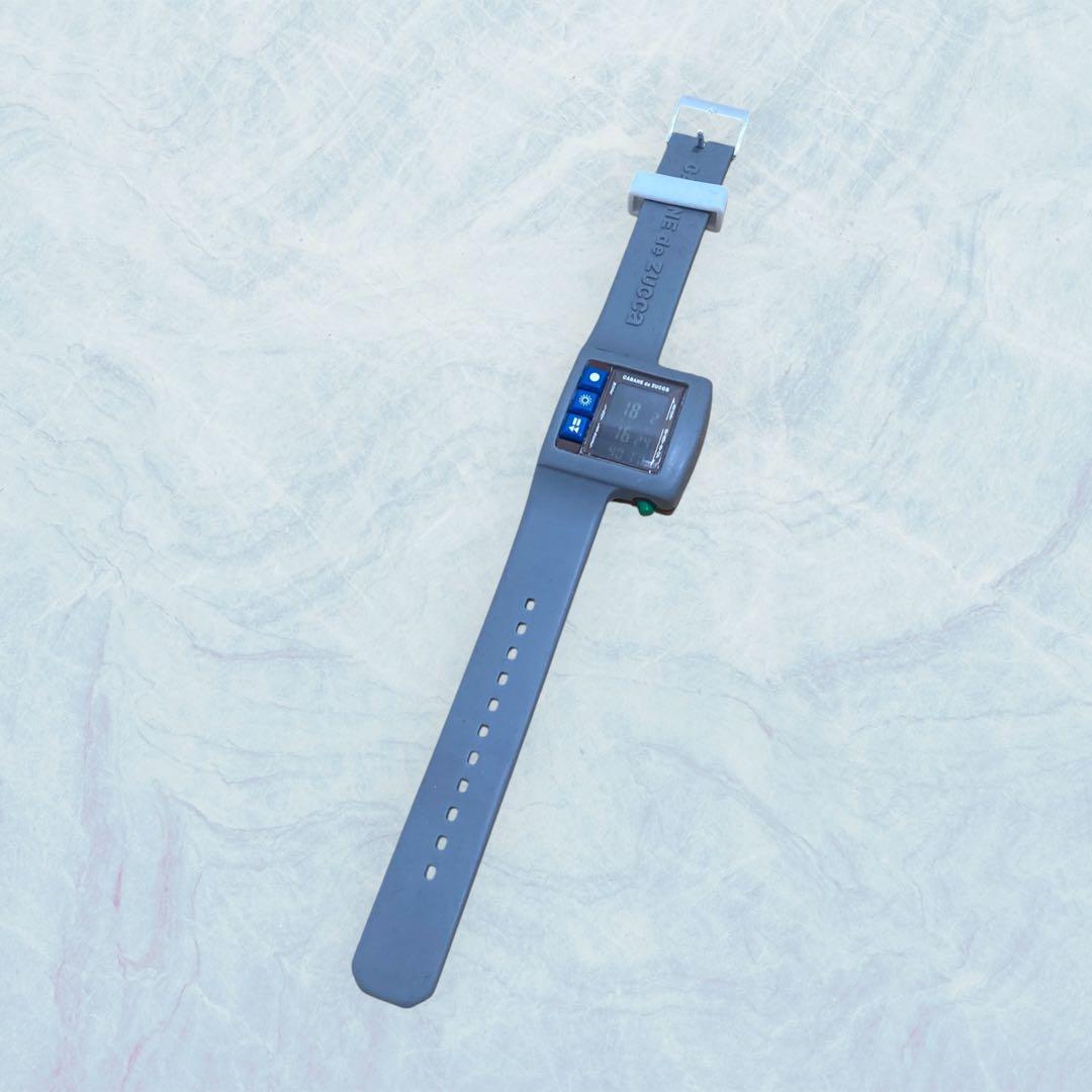 CABANE de ZUCCA le chocolate デジタル腕時計ズッカ - メルカリ