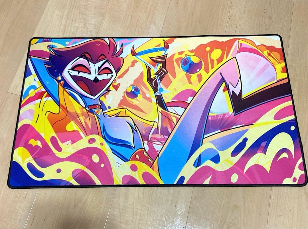 ヘルヴァボス ストラス 夏2024 公式 期間限定プレイマット - メルカリ