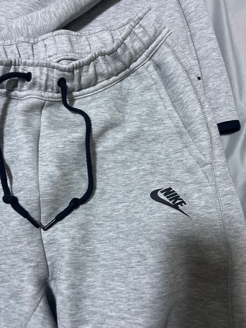 正規品 NIKE ナイキテックフリース 上下Sサイズ セットアップ ロゴ